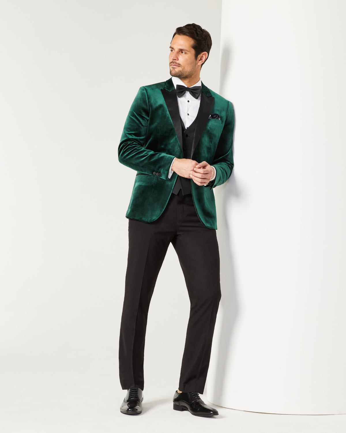 Slim Fit Satin Peak Lapel Tuxedo Jacket