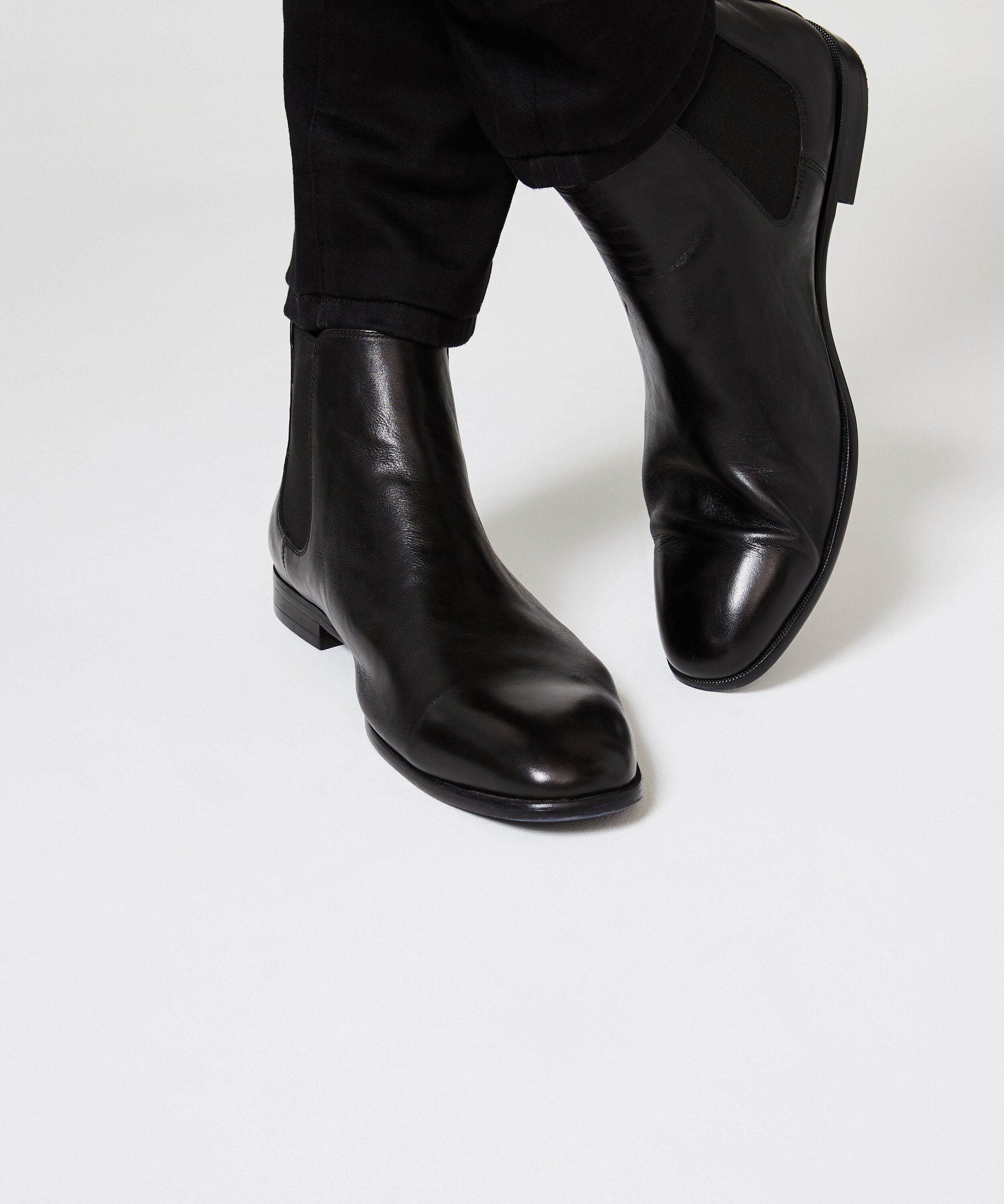 Leather Chelsea Boot Black Shoes Politix
