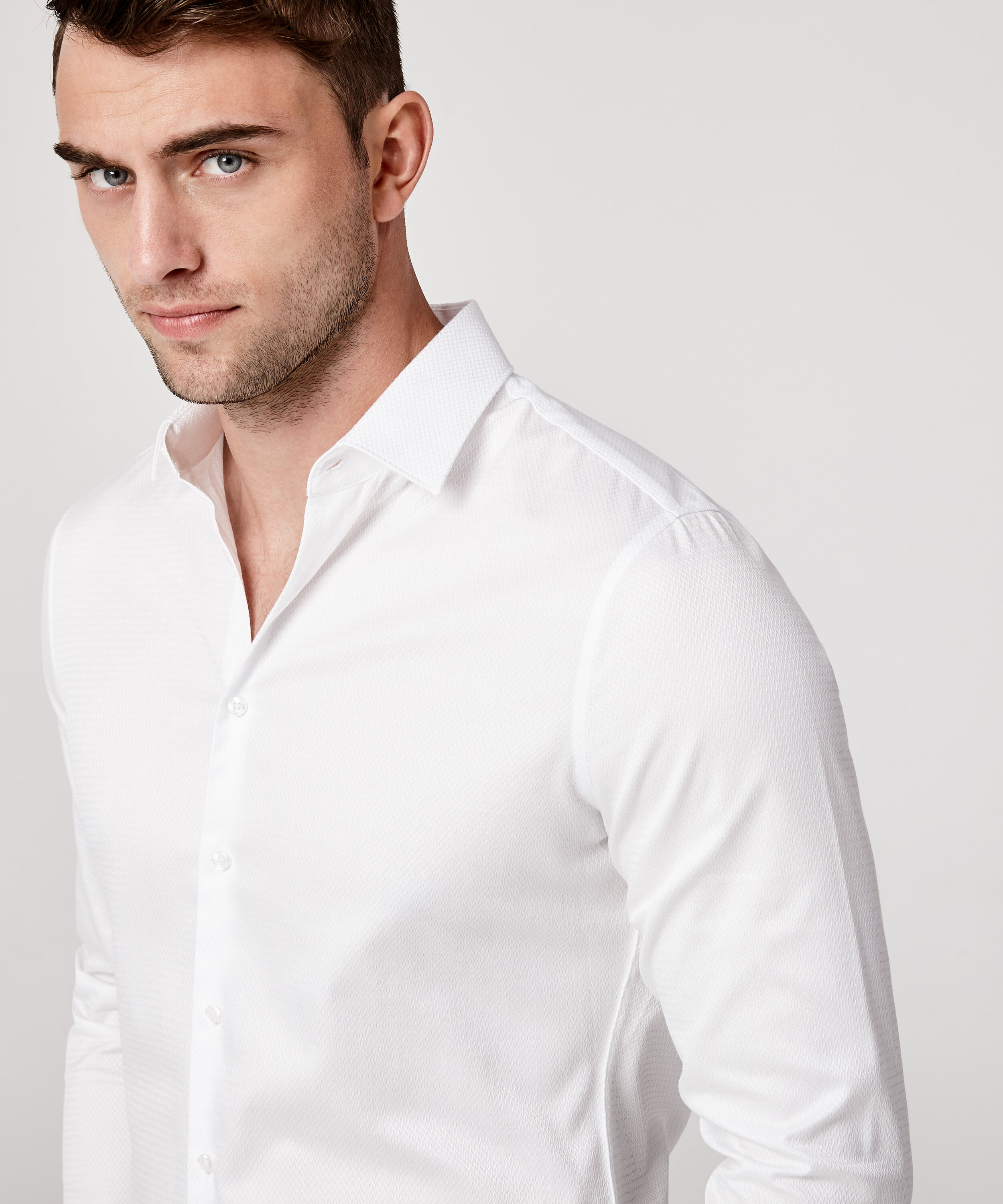 Slim Long Sleeve Herringbone Shirt - White | Shirts | Politix