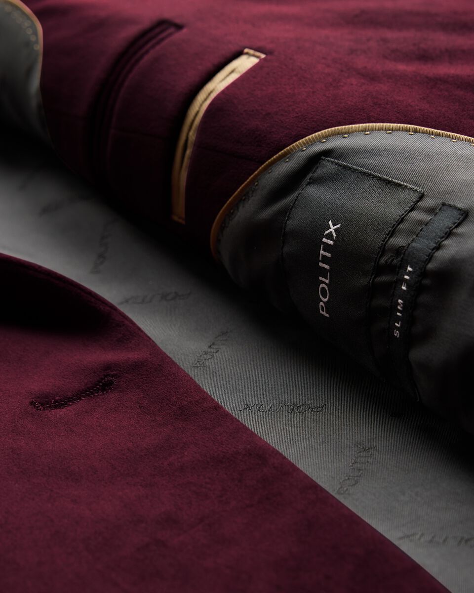 Slim Fit Double Breasted Velvet Tuxedo