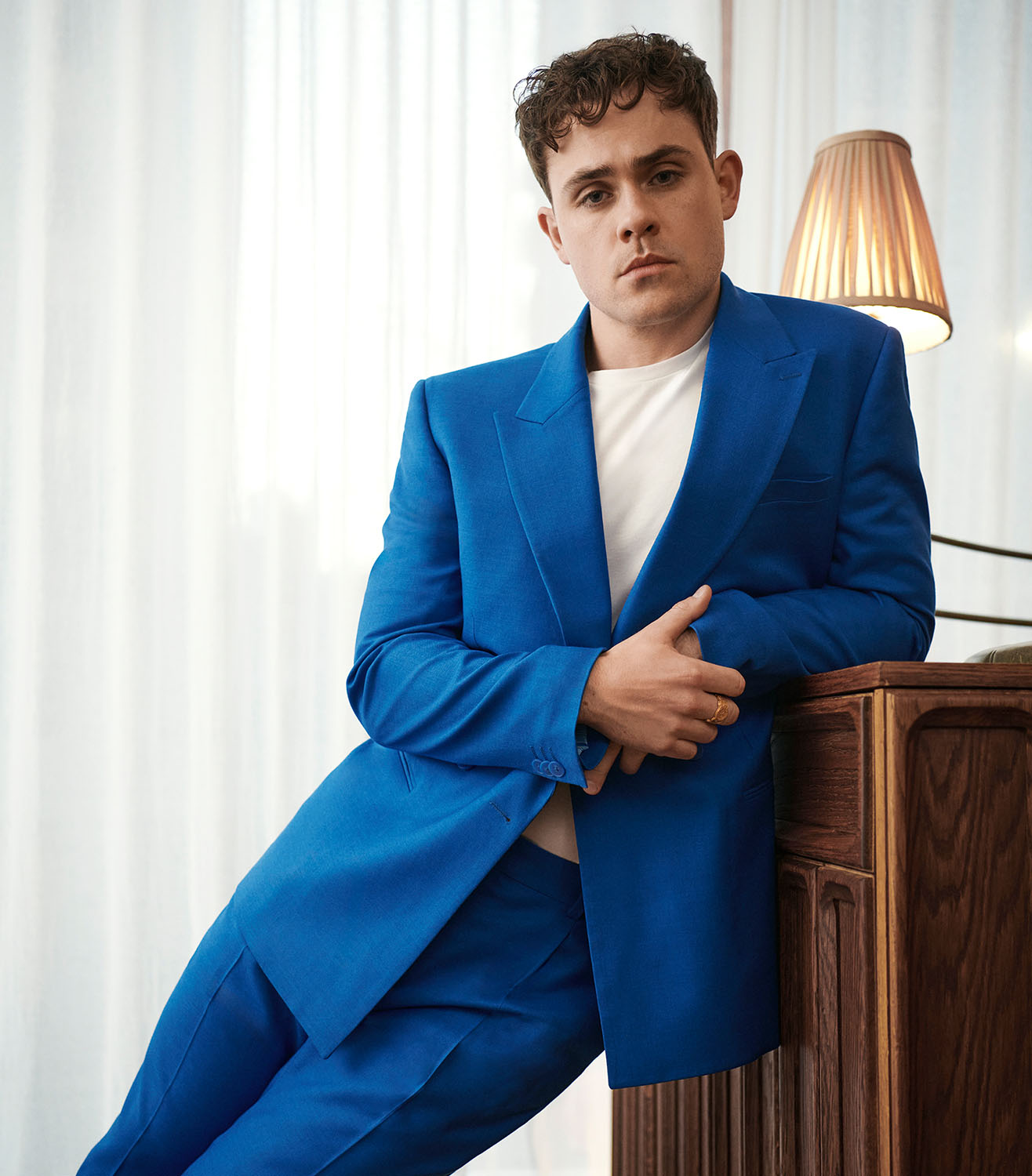 Event Dressing - Cobalt suit jacket and suit pant